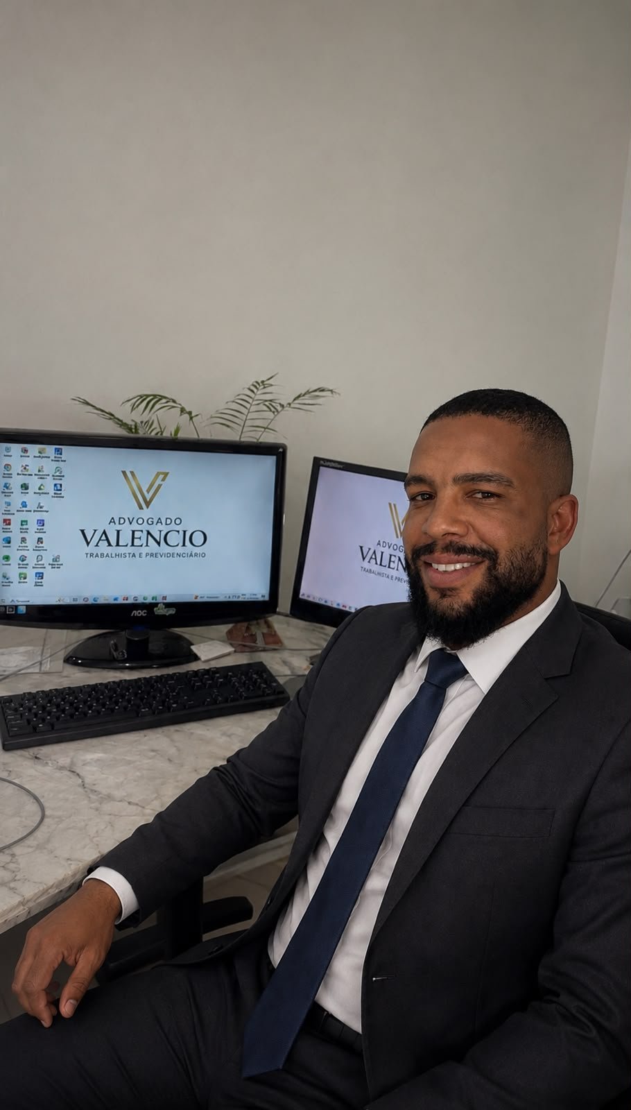 Dr. Valencio